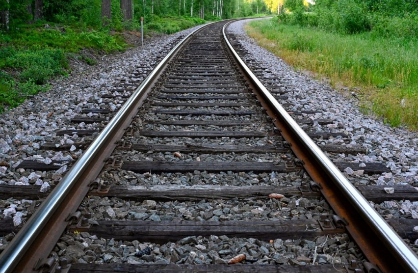 Linia kolejowa Ostrów Mazowiecka - Małkinia Górna na liście programu Kolej Plus. Będzie dofinansowanie i rewitalizacja