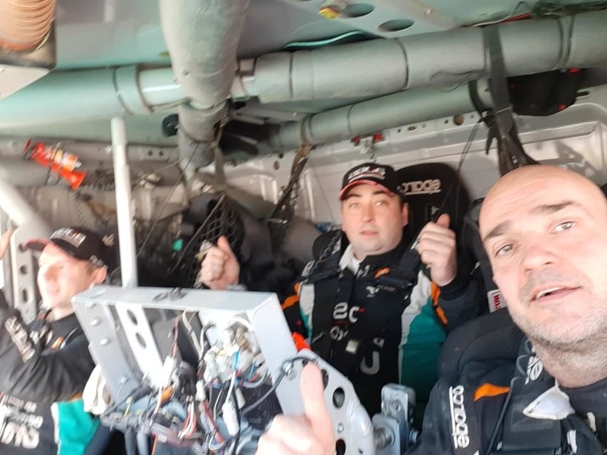 Darek Rodewald i Team de Rooy w Rajdzie Dakar 2020.