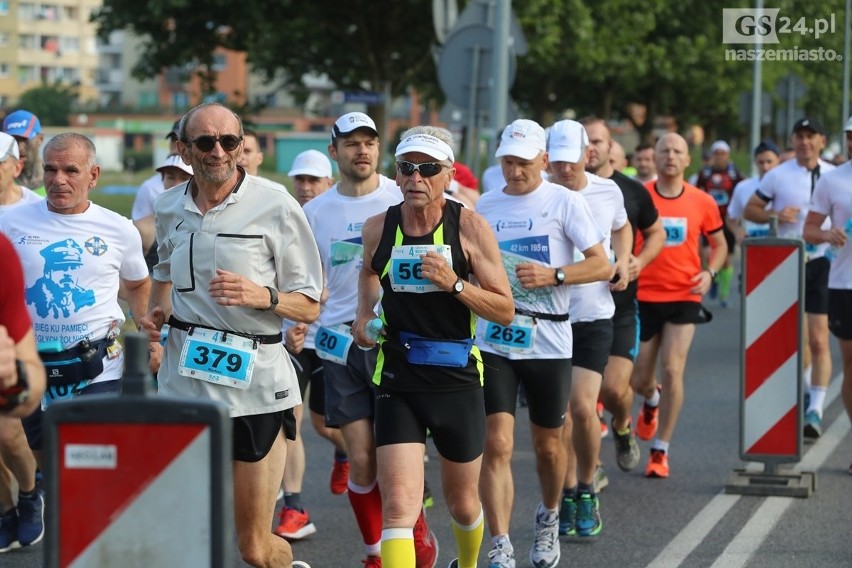 Maraton Szczeciński 2018: pół tysiąca biegaczy! [DUŻO ZDJĘĆ, WIDEO]