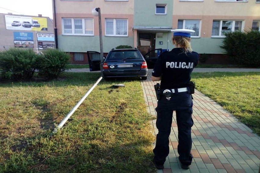 Policjanci z Grudziądza likwidowali skutki niecodziennej...