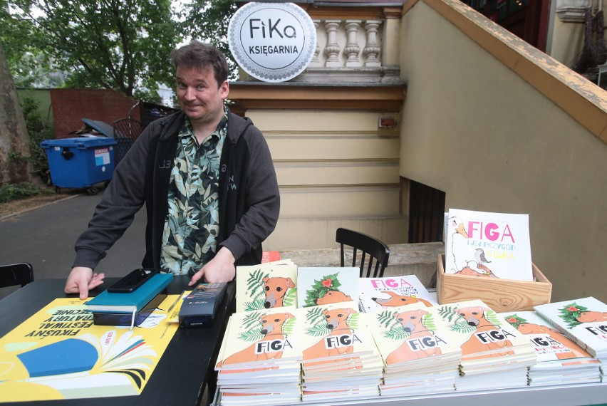Organizatorem wydarzenia jest Księgarnia FiKa.