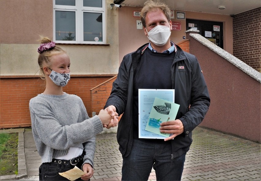 Tim Stalmann, mieszkaniec Hamburga przyjechał do Mścic, by...