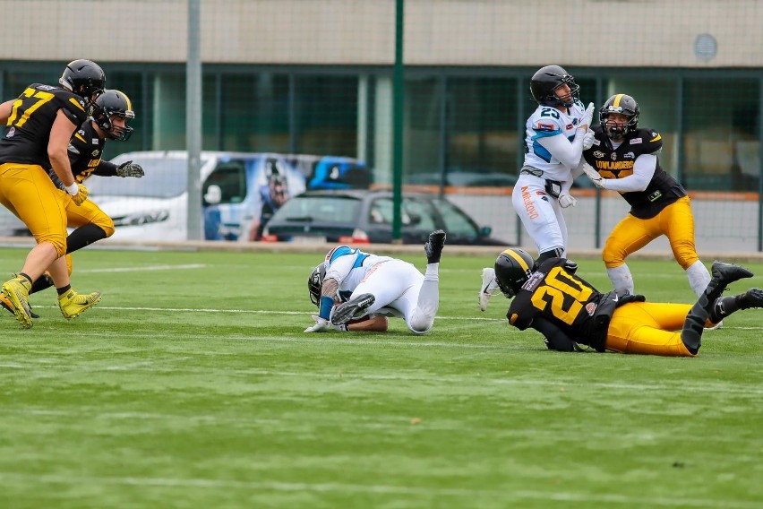 Lowlanders Bialystok - Panthers Wrocław 13:37 (6:0. 0:16,...