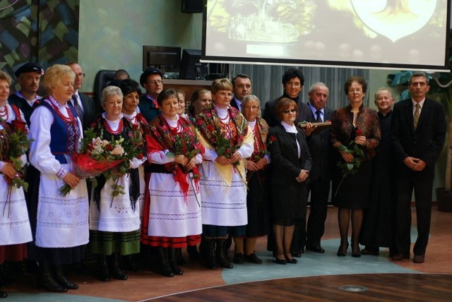 Wszyscy laureaci  czuli się  szczęśliwi, że  władze gminy Zagnańsk ich doceniły.