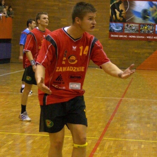 Paweł Swat wrócił do gry i zdobył sześć bramek.