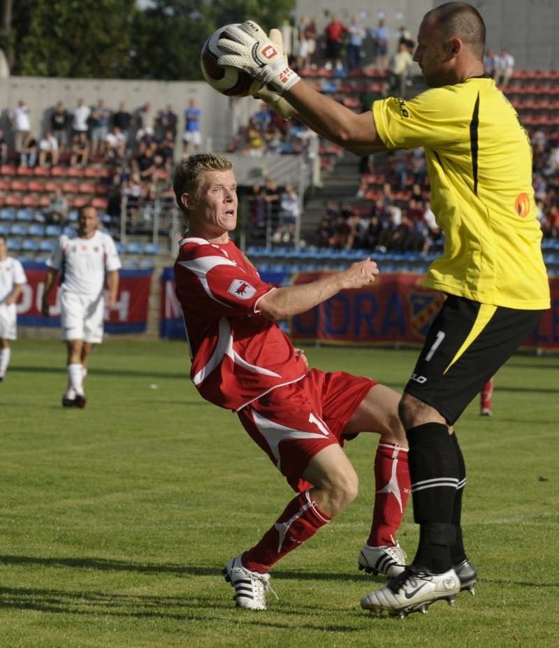 Remis w meczu Odra Opole - Tur Turek. Mecz zakonczyl sie...