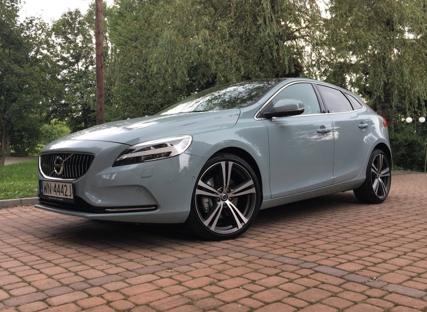 Volvo V40 D4 - test...