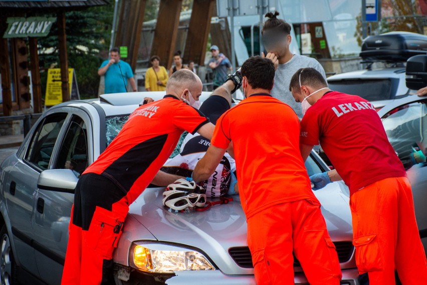 Wypadek rowerzysty na Kasprusiach w Zakopanem