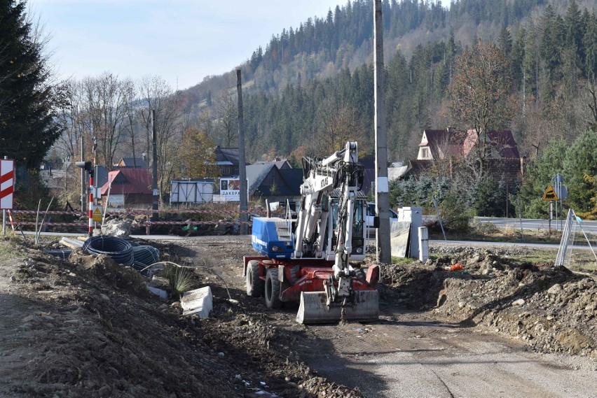 Podhale. Torów do Zakopanego brak. Czy pociągi dojadą w góry na święta, sylwestra i na ferie? 