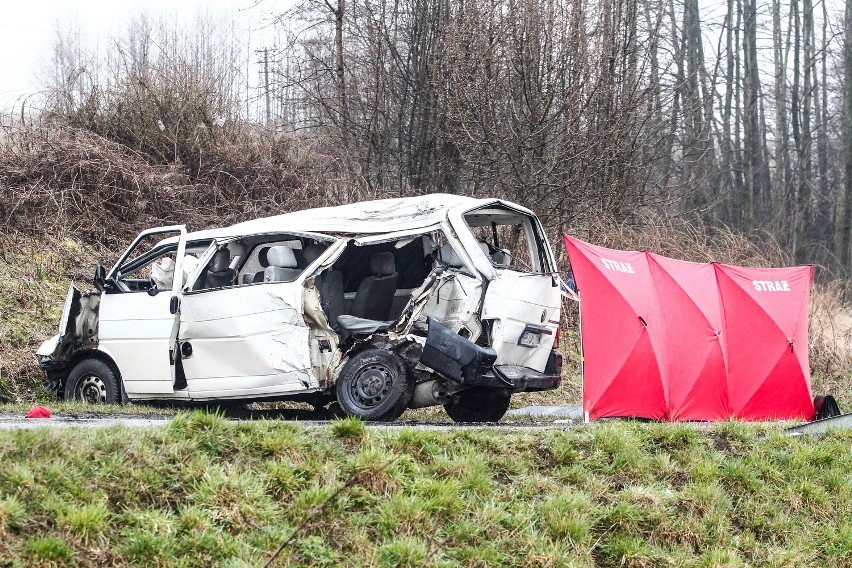 Pięciu podkarpackich piłkarzy zginęło w zderzeniu busa z ciężarówką w Weryni
