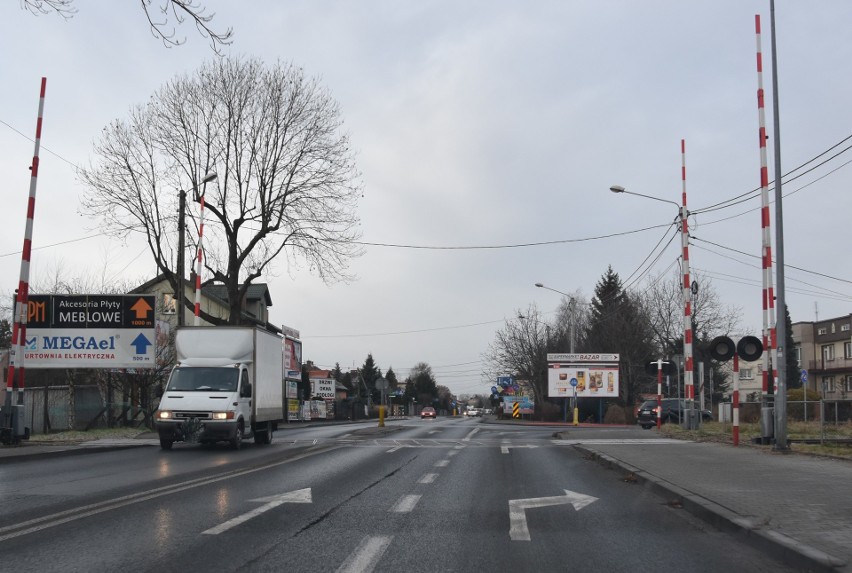 Ruchem na skrzyżowanie Mościckiego-Hodowlana sterować ma...