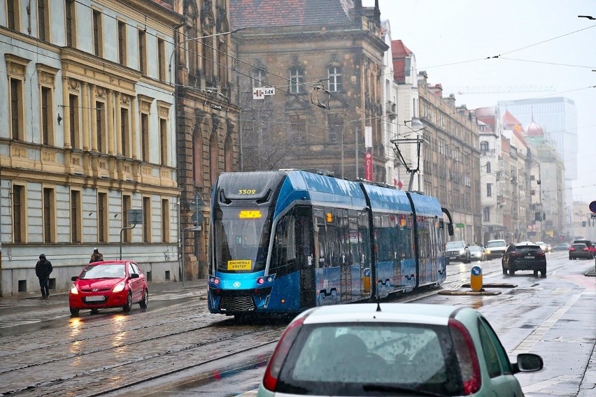 Nowy tramwaj - Moderus Gamma 2, wyjechał na wrocławskie...