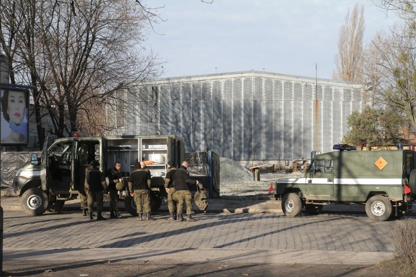 Alarm bombowy przy Tęczowej. Ewakuacja i zamknięta ulica