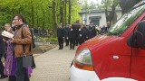 Grzegorz Raszewski odszedł niespodziewanie. Pogrzeb druha z OSP Łagiewniki zgromadził kilkuset strażaków i ratowników medycznych [ZDJĘCIA]