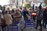 Nowy sklep Aldi w Rybniku otwarty. Klienci polują na promocje i gratisy. Świętowanie w nowym Aldi w Rybniku ma trwać trzy dni