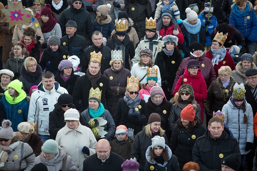 Trzech Króli przeszło w orszaku przez Słupsk