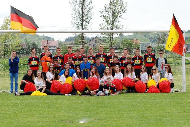Grupę C wygrali Niemcy z Krasocina, którzy w Bukowej mieli wsparcie dużej grupy kibiców, która dopingowała ich podczas  spotkań.