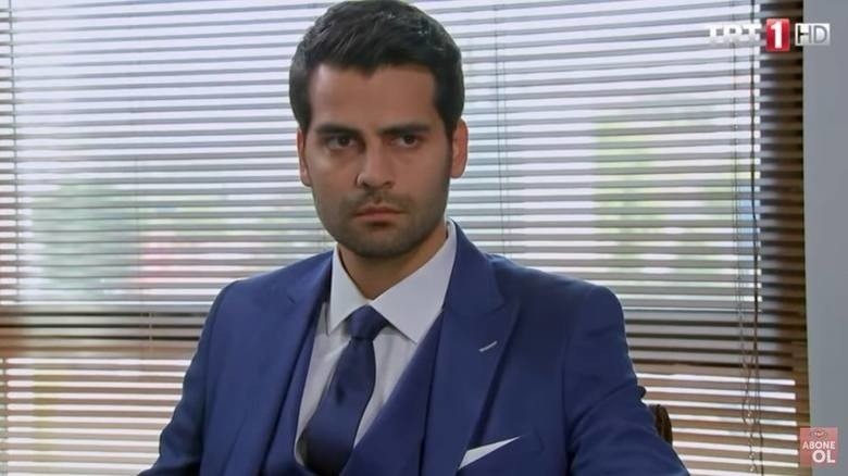 Ömer (Erkan Meriç)...