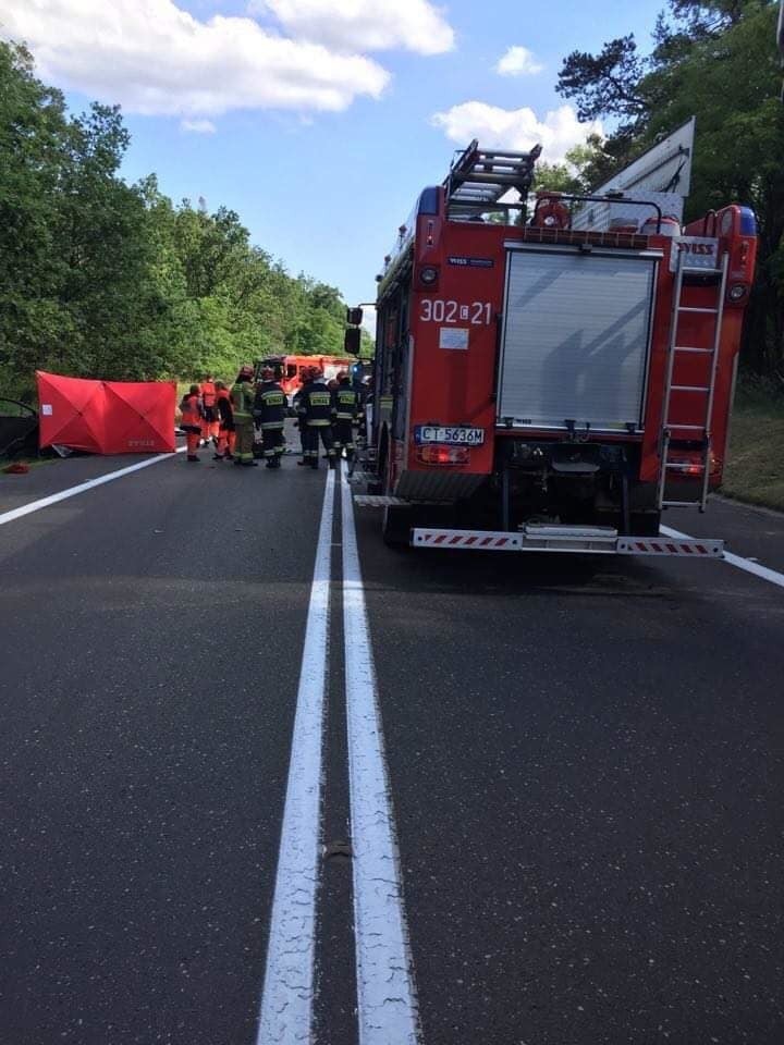 Tragedia na trasie Bydgoszcz-Toruń. Zginęła jedna osoba, cztery zostały ranne