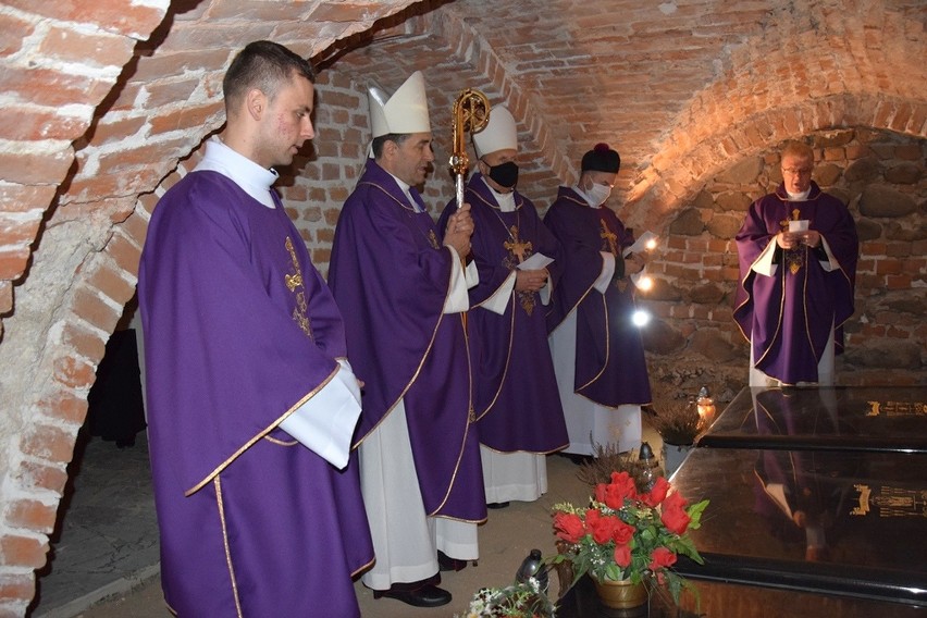 Modlitwa za zmarłych kapłanów z Diecezji Drohiczyńskiej