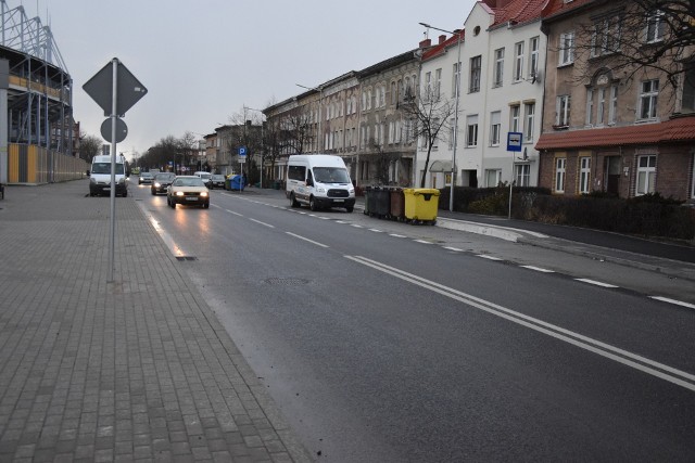 Ulica Śląska została przebudowana od Wału Poprzecznego do skrzyżowania z ul. Towarową i Bracką.