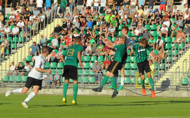 Zielono-czarni na inaugurację 2 ligi podzielili się punktami z Gryfem Wejherowo.