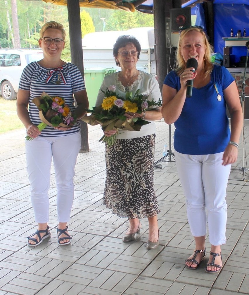 Wielki festyn seniorów z powiatu oleskiego w ośrodku...