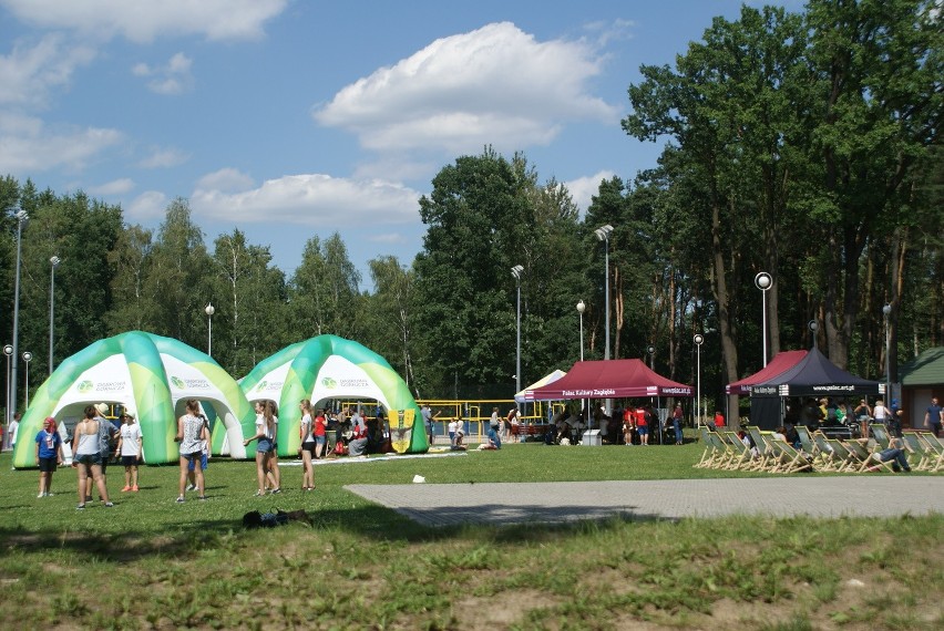 Goście z Włoch i Czech bawią się w Centrum Sportów Letnich...