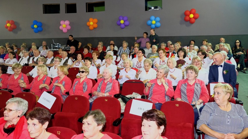 Ińsko. Spotkania z Pieśnią Chóralną i Piosenką w kinie Morena   