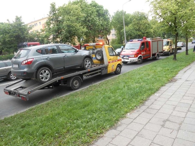 Zderzenie na skrzyżowaniu ulicy Grochowskiej ze Świtem