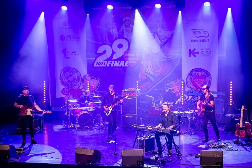Sztywny Pal Azji podczas koncertu WOŚP w Bydgoszczy