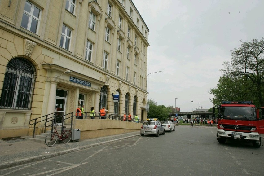 Służby ćwiczyły na wypadek ataku terrorystycznego na przychodnię (ZDJĘCIA)