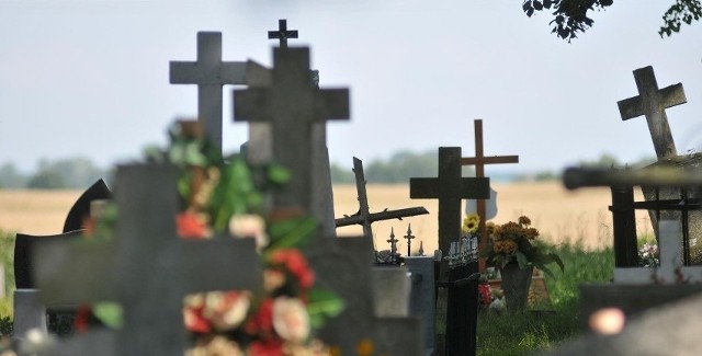 - 27 kolejnych grobów z powiatu słubickiego trafiło do ewidencji grobów weteranów IPN - informuje Roland Semik