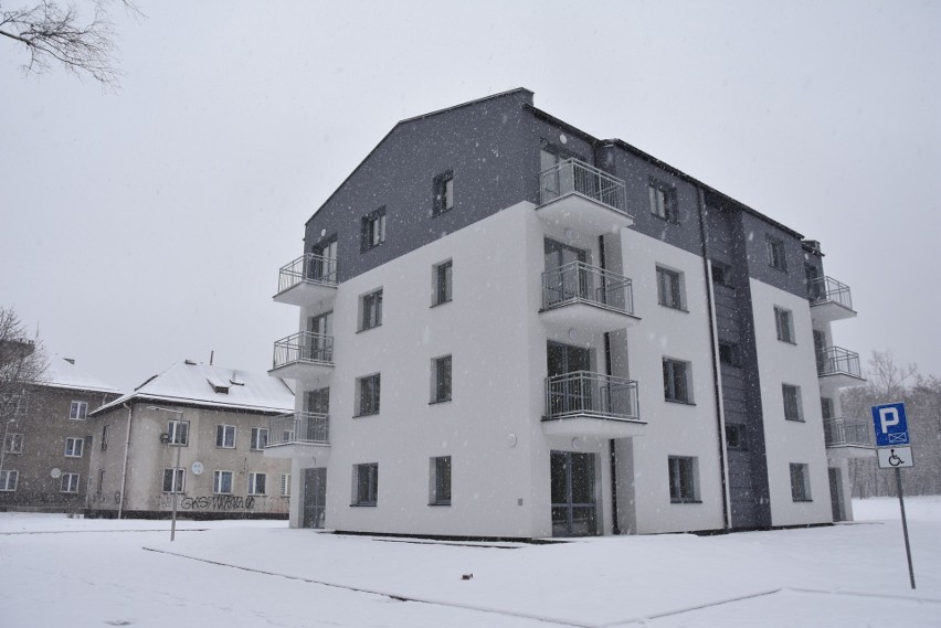 Nowy blok komunalny w Trzebini