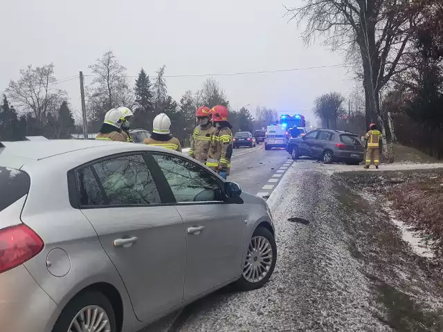 Do wypadku doszło w niedzielę na ulicy Słowackiego w Skaryszewie.