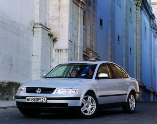 Fot. VW: VW Passat B5 produkowany w latach 1996 –2000 jest...