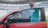 Lukas Podolski zgodził się na udział w reklamie, aby pomóc piłkarzom Akademii Górnika Zabrze w wyjeździe do USA!