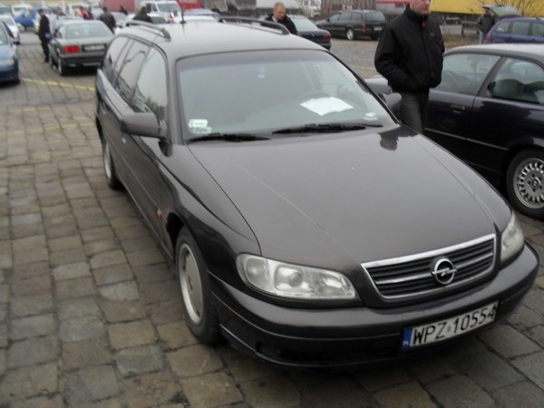 Opel Omega, 2000 r., 2,5 V6 + gaz, komputer pokładowy,...