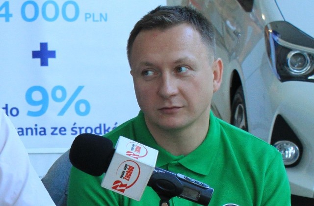 Kierownik drużyny SPAR Falubazu Zielona Góra, Jacek Frątczak: - Strategia jest taka, żeby zdobyć w Gorzowie 42 punkty.