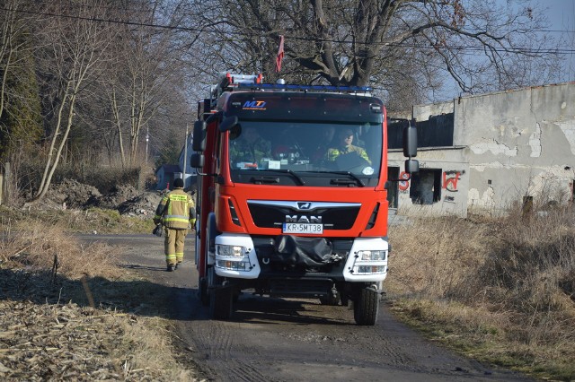 Zwłoki mężczyzny z rowu wydobyli strażacy