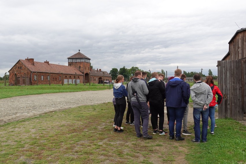 Młodzi Niemcy odwiedzili Bielsko-Białą i Muzeum Auschwitz – Birkenau