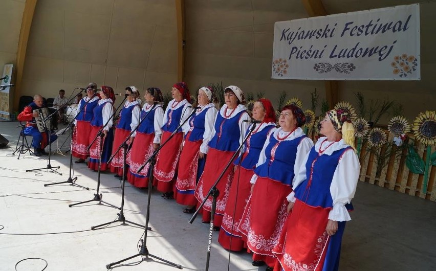 W Inowrocławiu odbył się VI Kujawski Festiwal Pieśni Ludowej [zdjęcia]