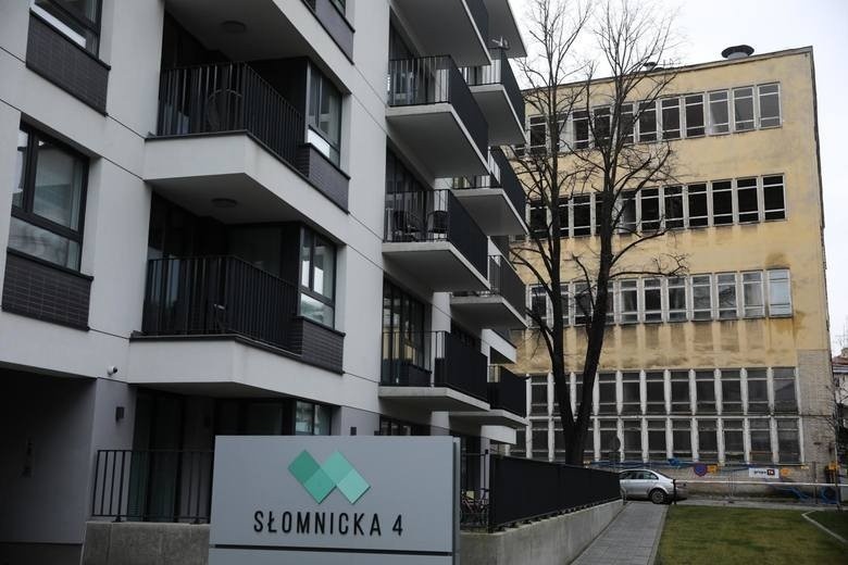 Kraków. Prokuratura nie znalazła powodów do wszczęcia śledztwa w sprawie zawalenia się ściany na zamieszkały blok