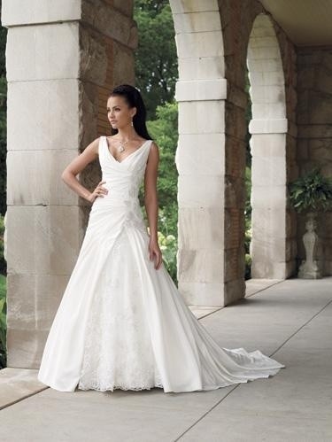 Suknie ślubne - białe i nie tylko