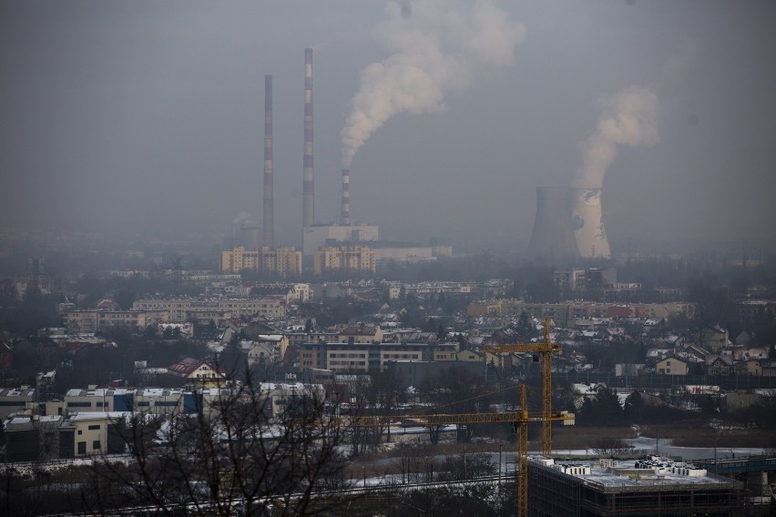 Smog wrócił do Małopolski, normy znacznie przekroczone [DANE]