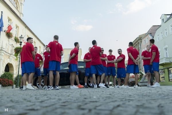 Koszykarze z Żar szykują się do rozgrywek drugiej ligi....