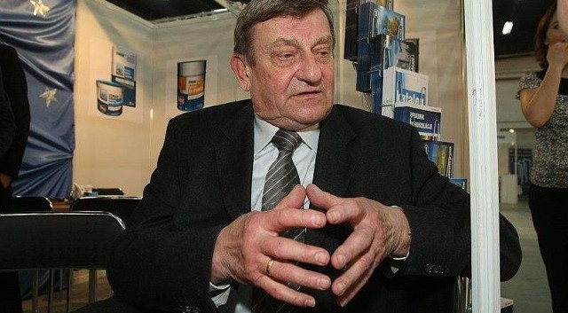 Generał Hermaszewski przyznał, że w ciągu kilku ostatnich dni odebrał mnóstwo telefonów od kolegów astronautów z całego świata.