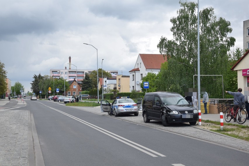 Pijany kierowca rozbił auta w Stargardzie. Zatrzymali go przechodnie 