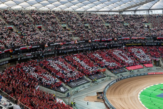 Kibice i organizatorzy starali się wspierać Tomasza Golloba podczas Grand Prix Polski w Warszawie.