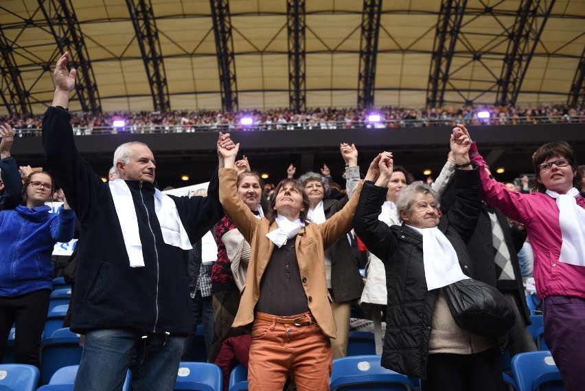 Rocznica chrztu Polski: Uroczystości na na stadionie...